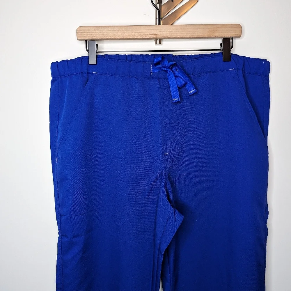 Figs Men's Eldoret Scrubs Pants in XL